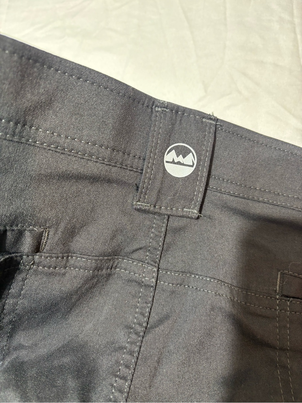 Wrangler ATG Pants Mens 40x30 Black Cargo Stretch Hiking Outdoor 10NW788NB